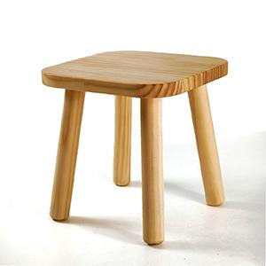 Wooden stool smooth edge